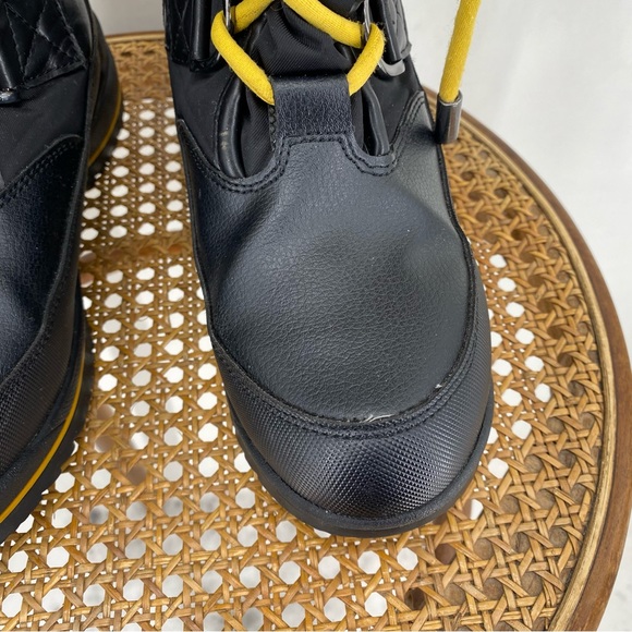 Guess black faux fur lined boots - Picture 12 of 13